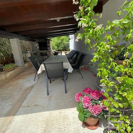 Apartman Varea Ližnjan 外观 照片