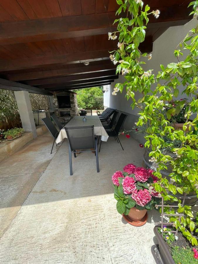 Apartman Varea Ližnjan 外观 照片