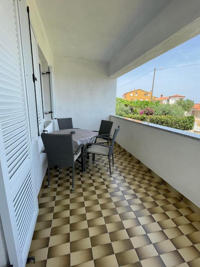 Apartman Varea Ližnjan 外观 照片